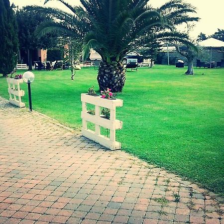 Villa Elegance Ladispoli Luaran gambar